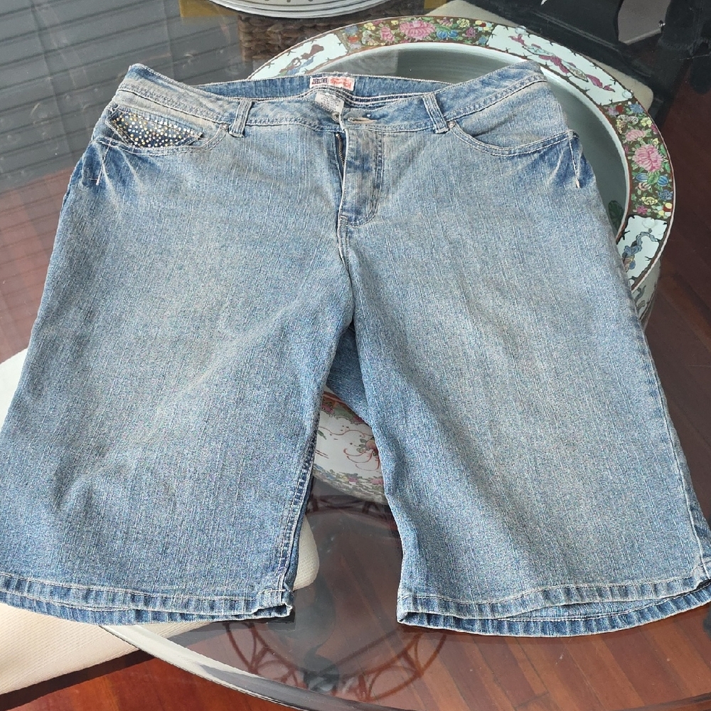 Faded Glory Women's Plus Stretch Denim Shorts